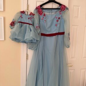 Custom-made mother-daughter matching dress